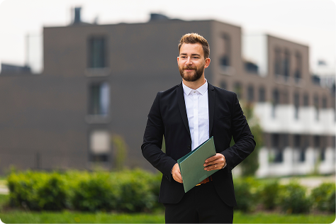 Commercial Real Estate Agent